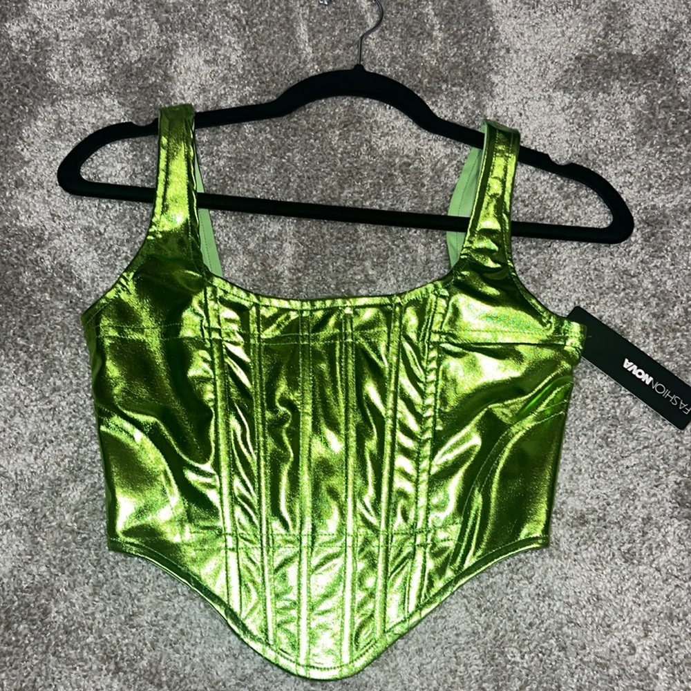 brand new w tags top